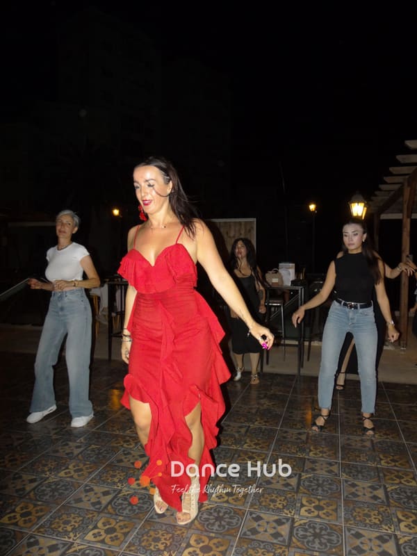 DANCEHUB-001880.jpg