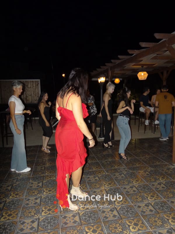 DANCEHUB-001881.jpg