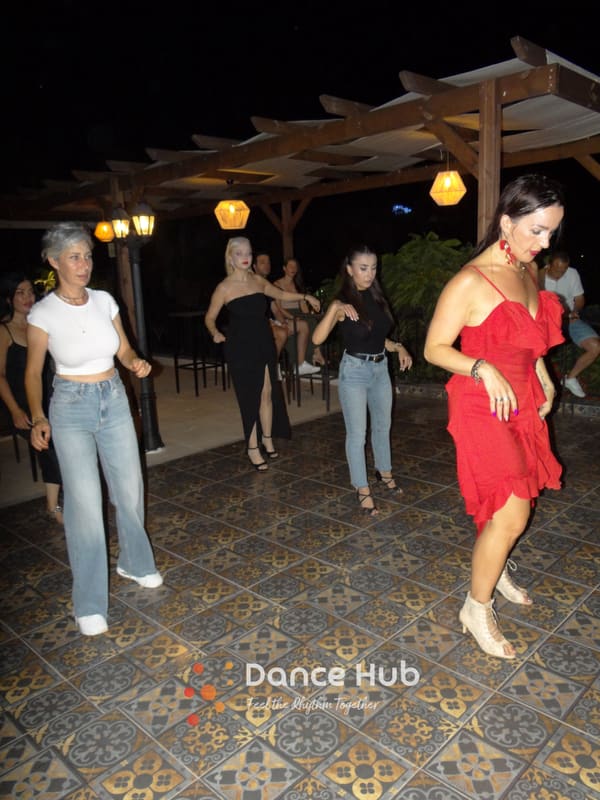 DANCEHUB-001888.jpg