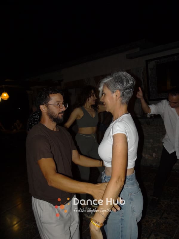 DANCEHUB-001903.jpg