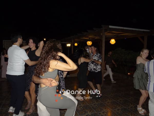DANCEHUB-001908.jpg
