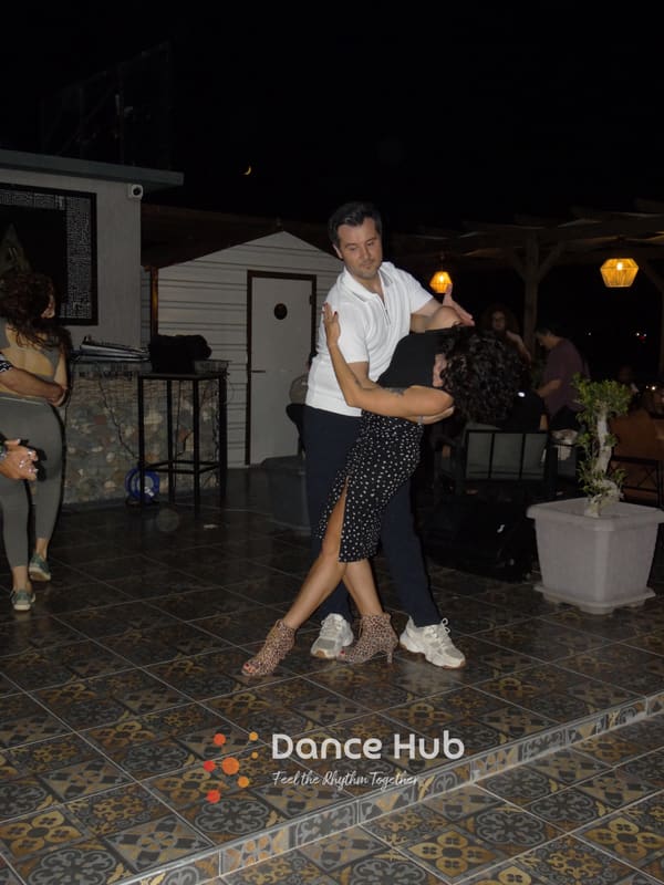 DANCEHUB-001912.jpg