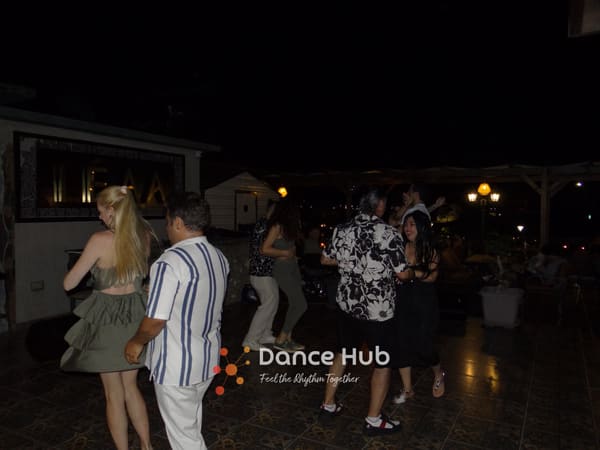 DANCEHUB-001913.jpg
