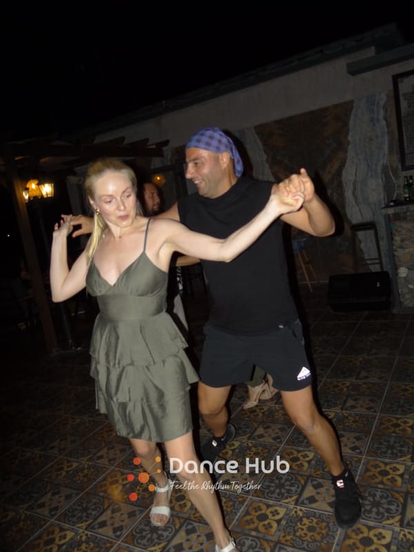 DANCEHUB-001921.jpg
