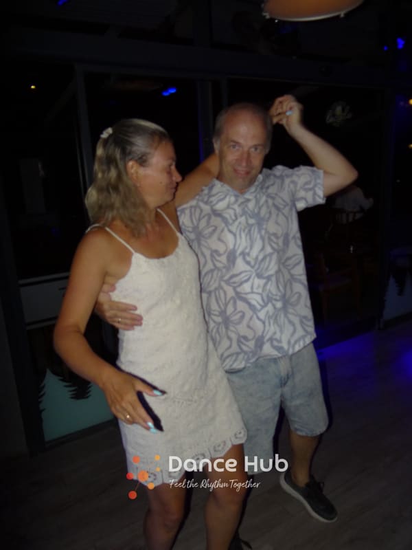 DANCEHUB-003571.jpg
