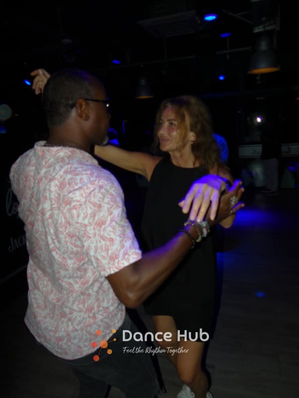 DANCEHUB-003652.jpg