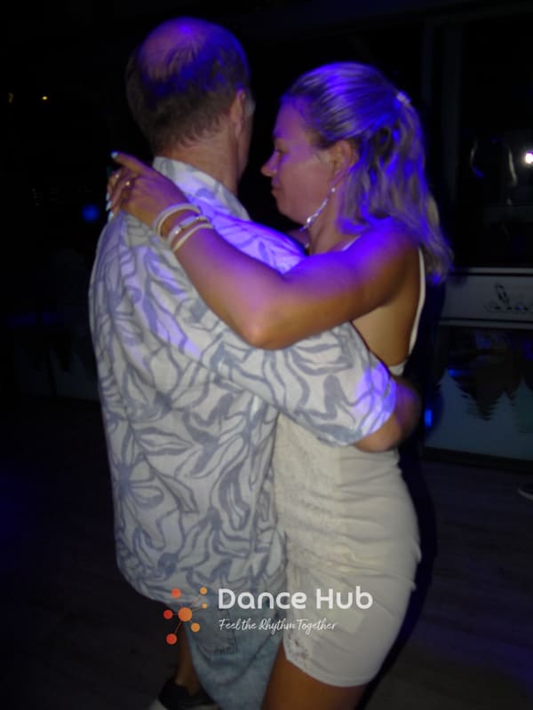DANCEHUB-003656.jpg
