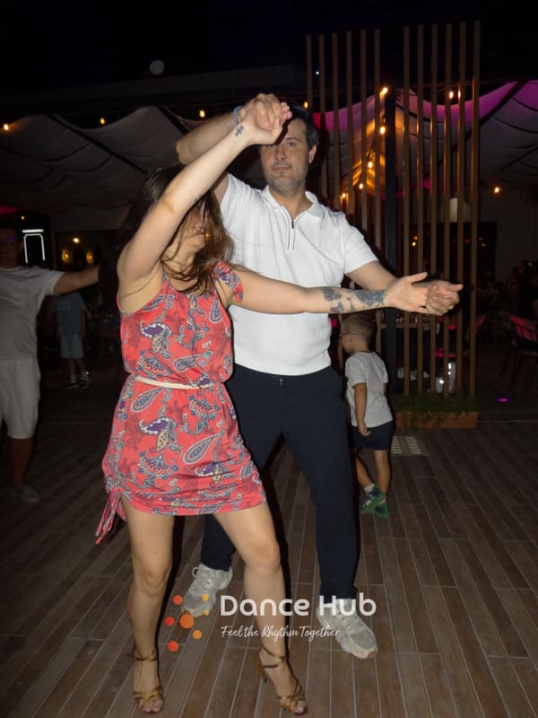 DANCEHUB-002237.jpg
