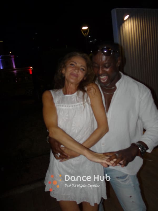 DANCEHUB-002258.jpg