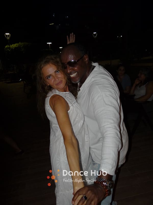 DANCEHUB-002275.jpg