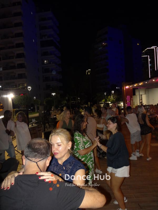 DANCEHUB-002287.jpg