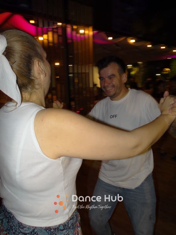 DANCEHUB-002292.jpg
