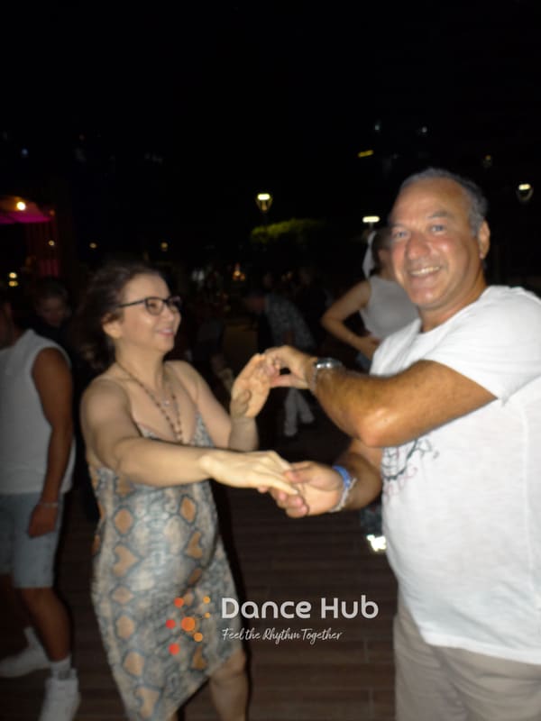 DANCEHUB-002317.jpg