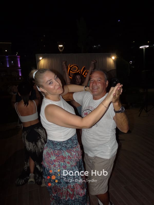 DANCEHUB-002327.jpg