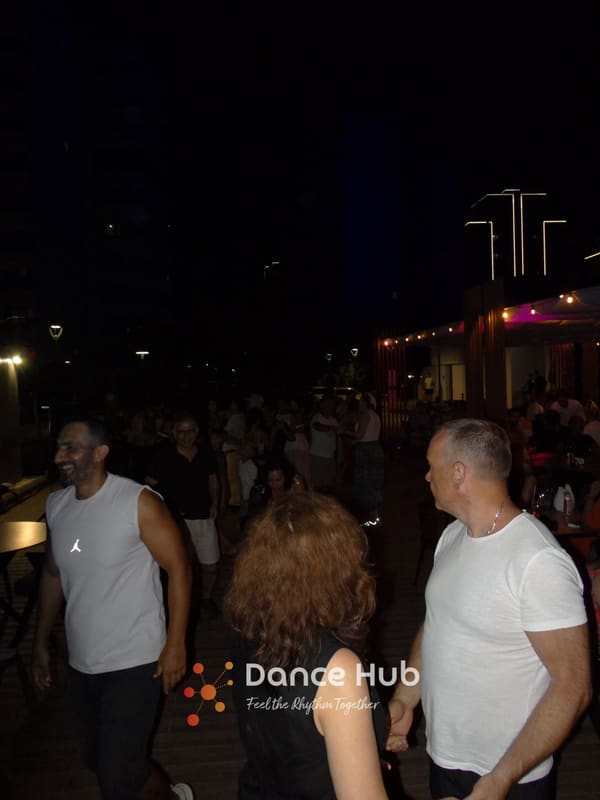 DANCEHUB-002334.jpg