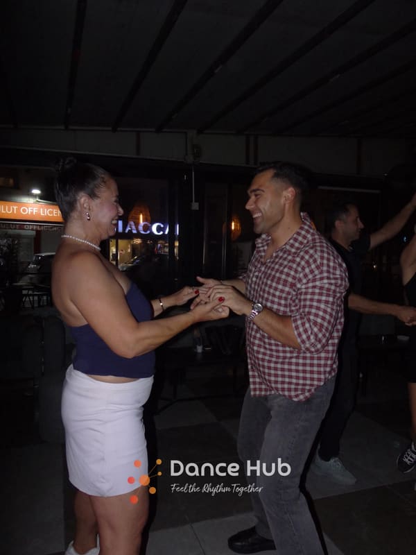 DANCEHUB-005712.jpg