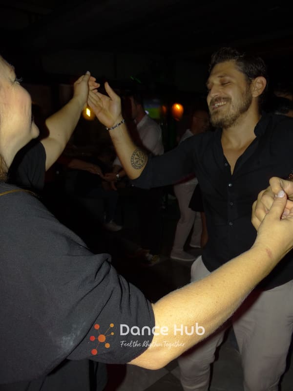 DANCEHUB-005753.jpg