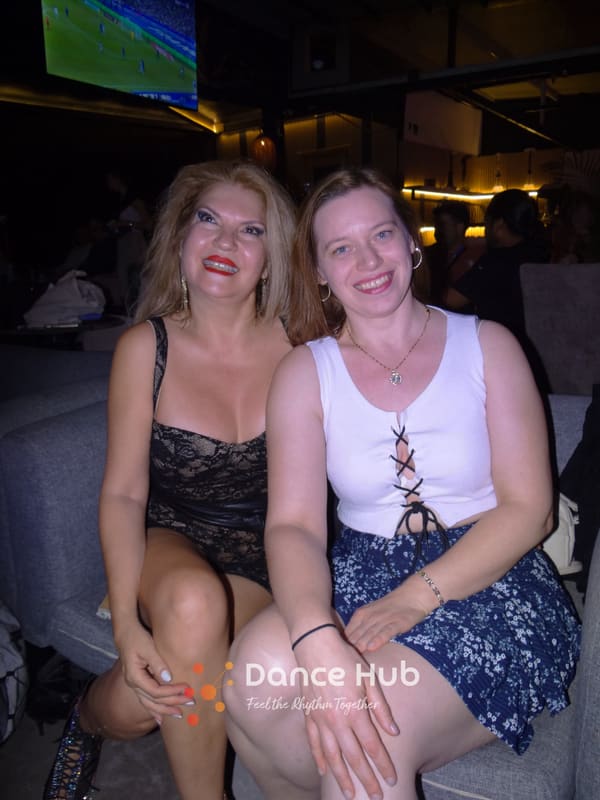 DANCEHUB-005756.jpg