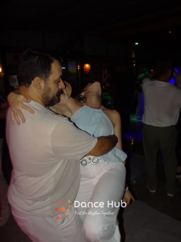 DANCEHUB-005767.jpg