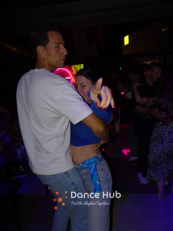 DANCEHUB-005775.jpg