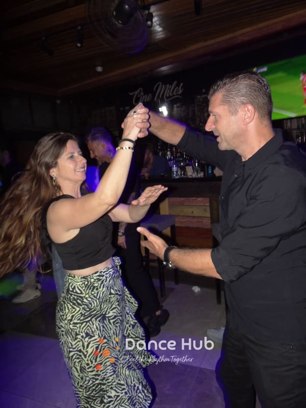 DANCEHUB-005790.jpg