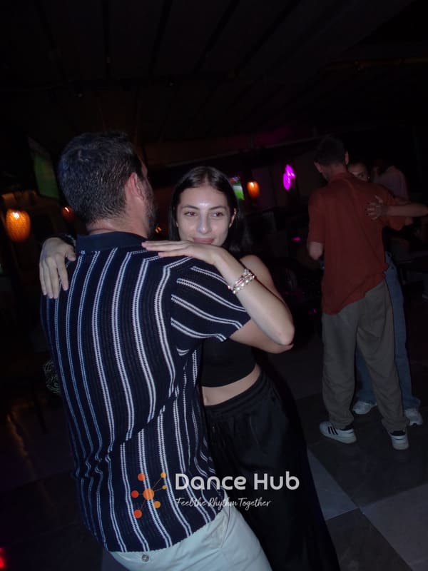 DANCEHUB-005808.jpg