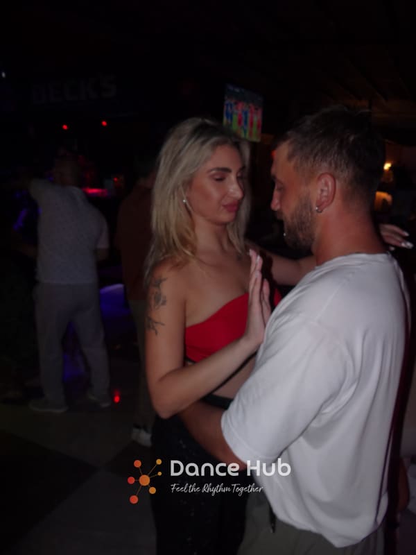 DANCEHUB-005811.jpg