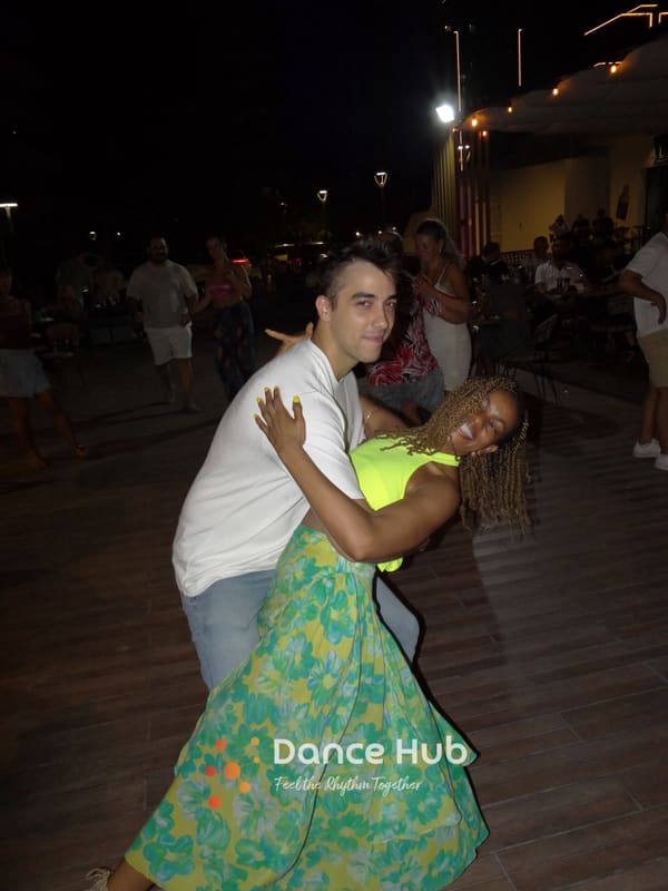 DANCEHUB-004434.jpg