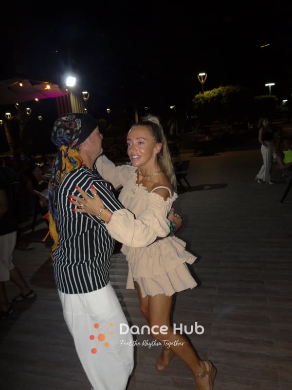 DANCEHUB-004437.jpg