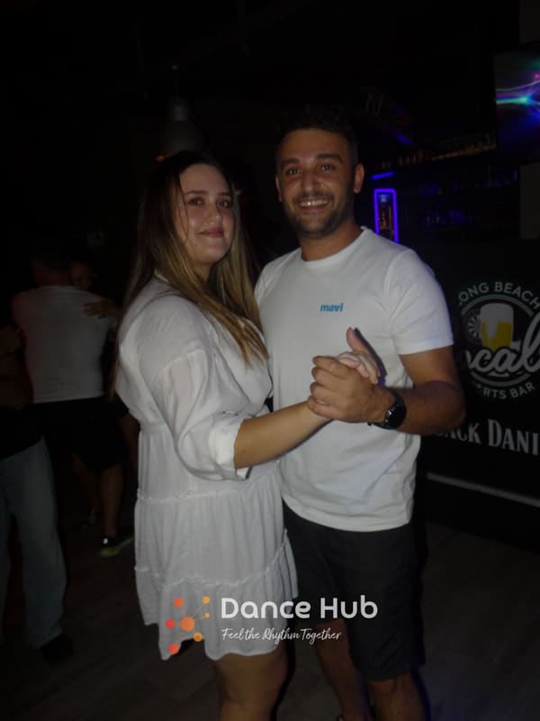 DANCEHUB-005195.jpg