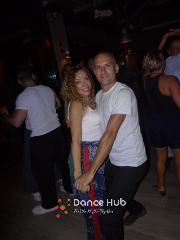 DANCEHUB-005212.jpg