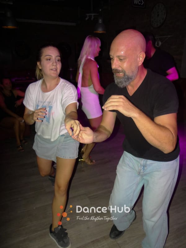 DANCEHUB-005245.jpg