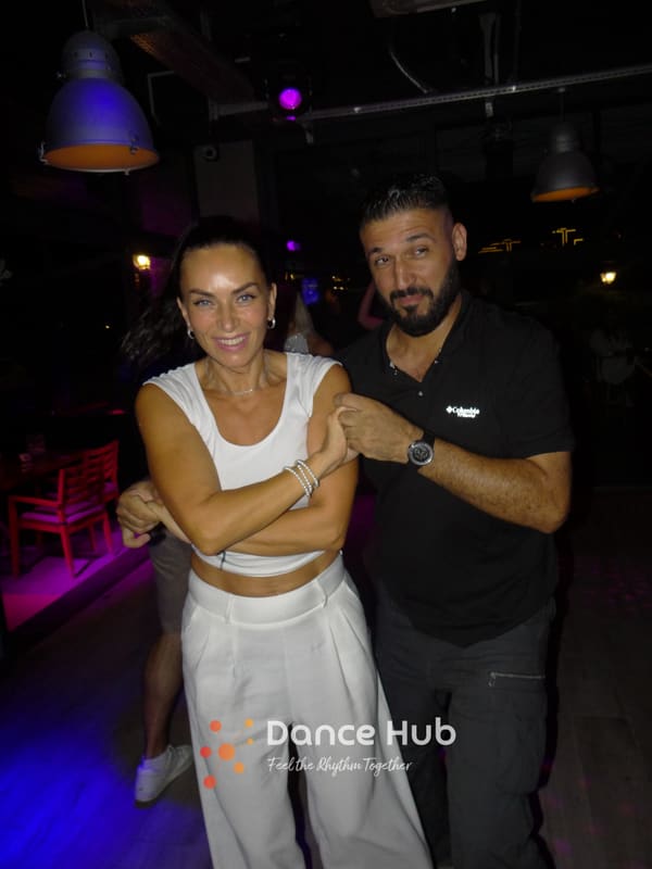 DANCEHUB-005251.jpg