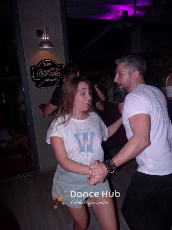DANCEHUB-005267.jpg