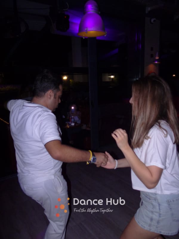 DANCEHUB-005281.jpg
