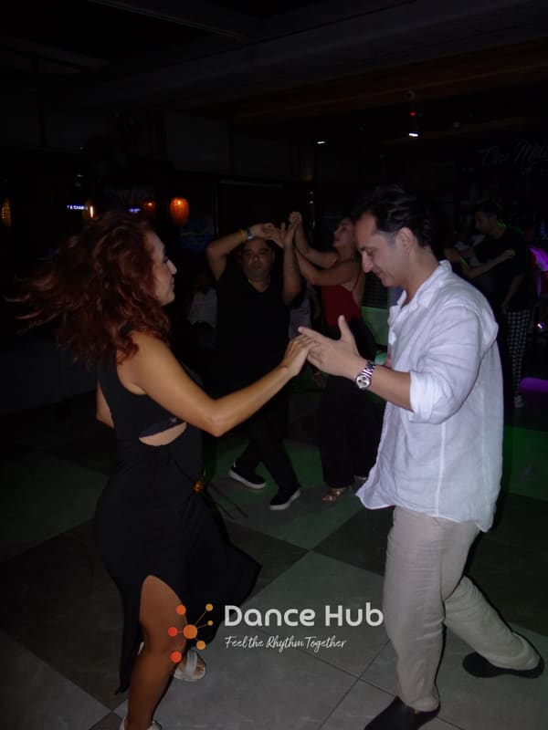 DANCEHUB-004440.jpg