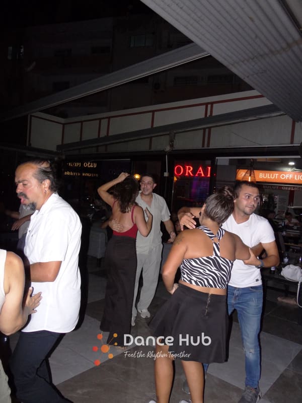DANCEHUB-004443.jpg