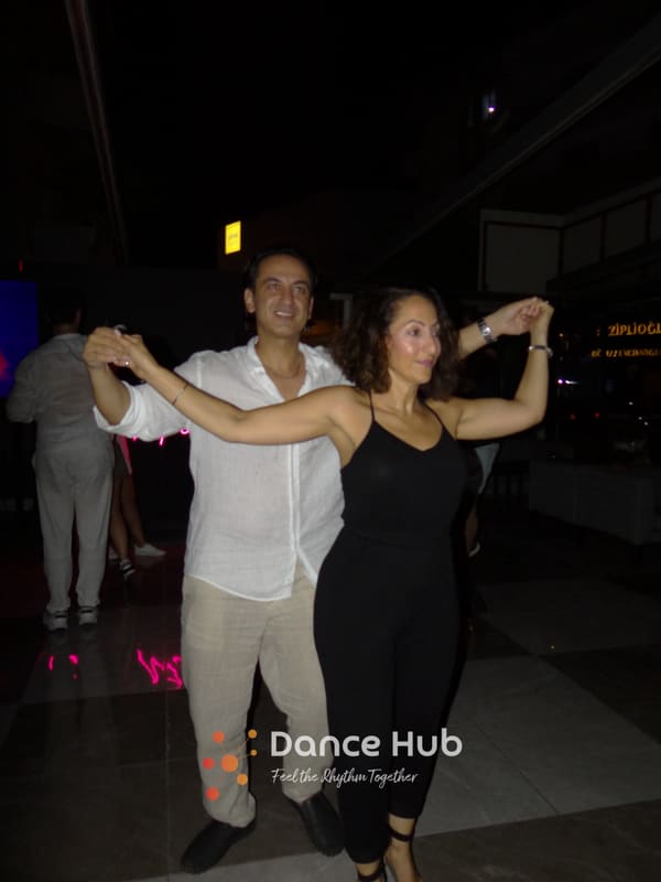 DANCEHUB-004445.jpg
