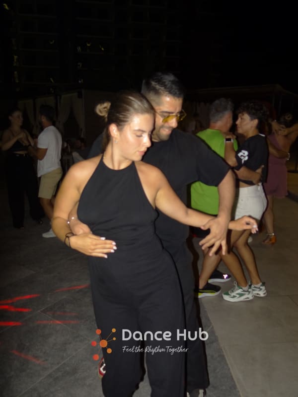 DANCEHUB-003069.jpg