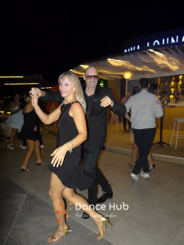 DANCEHUB-005305.jpg