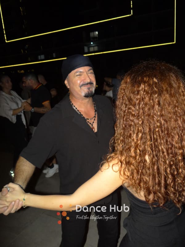 DANCEHUB-005345.jpg