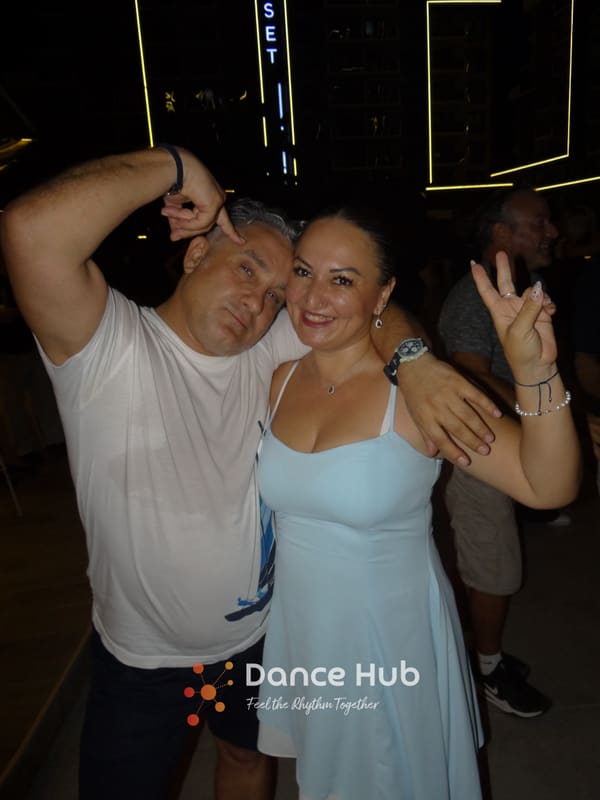 DANCEHUB-005346.jpg