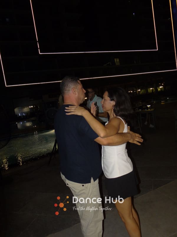 DANCEHUB-005365.jpg