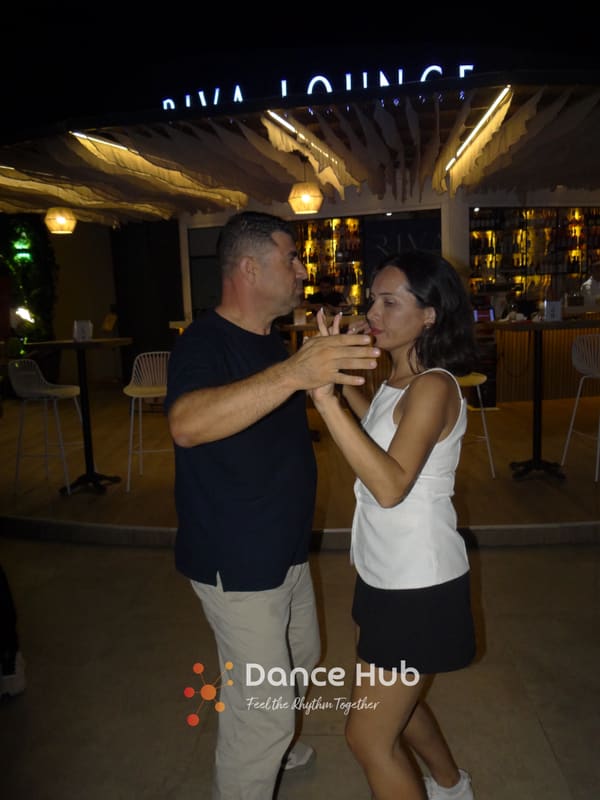 DANCEHUB-005370.jpg