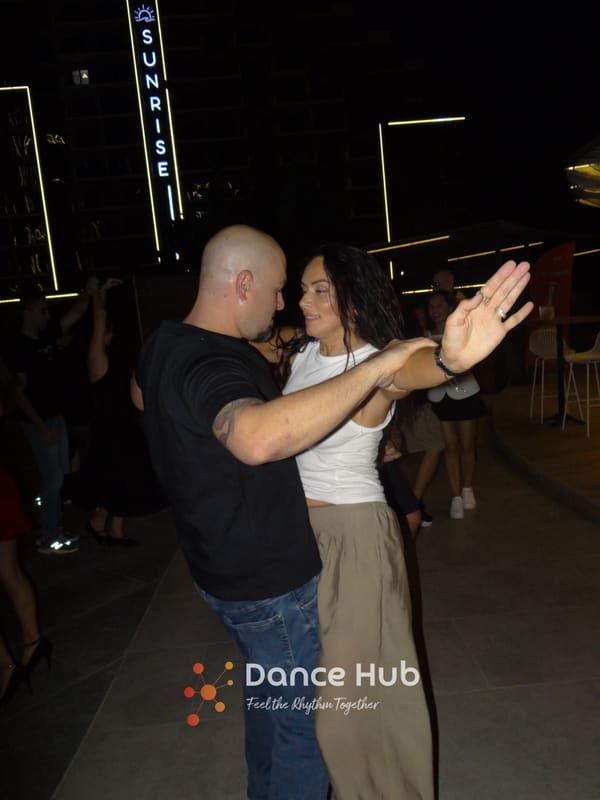 DANCEHUB-005371.jpg