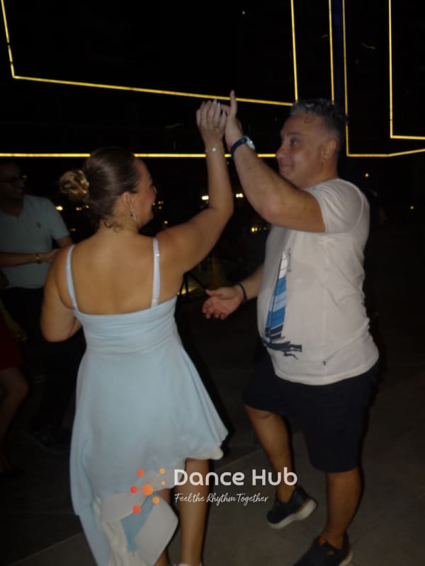 DANCEHUB-005373.jpg