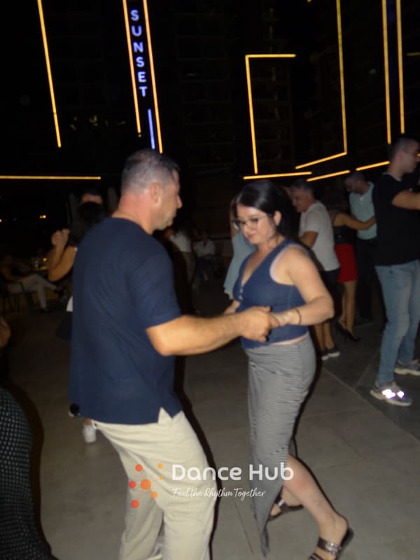 DANCEHUB-005377.jpg