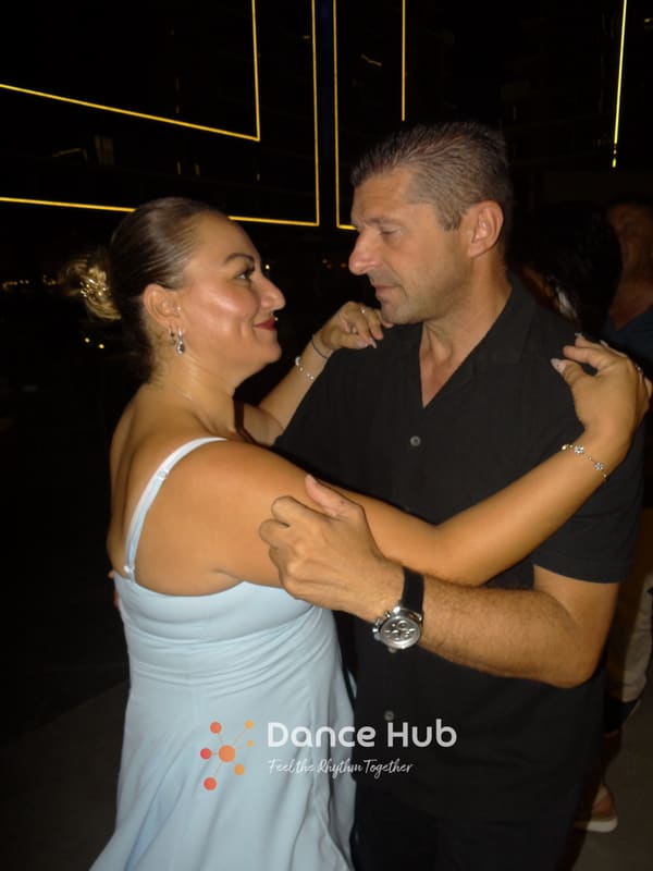 DANCEHUB-005389.jpg