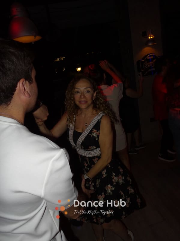 DANCEHUB-004521.jpg