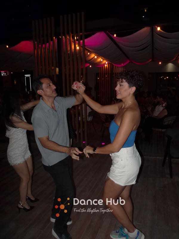 DANCEHUB-003170.jpg